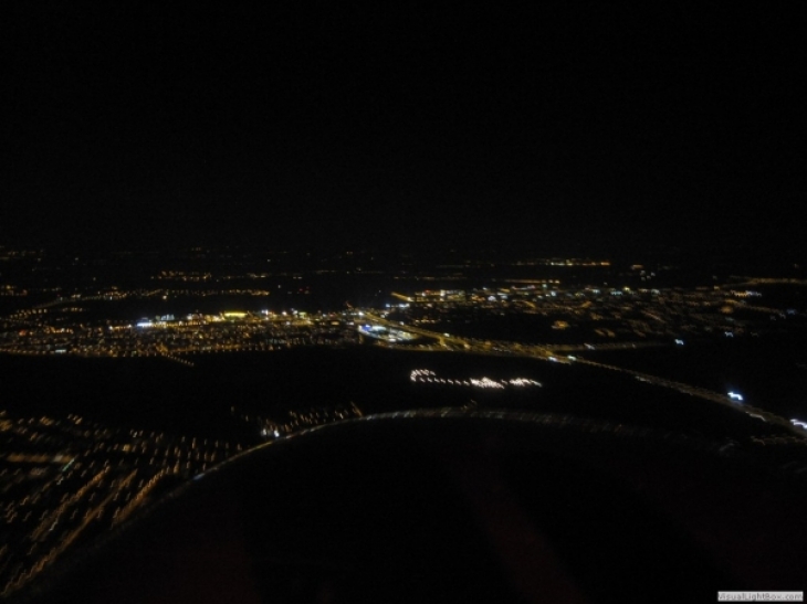Noční let nad Prahou