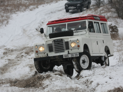 Celodenní trénink řízení LAND ROVER OFF-ROAD