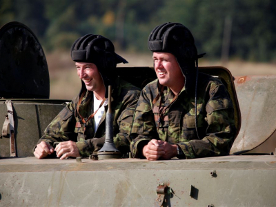 Řízení vyprošťovacího tanku VT-55