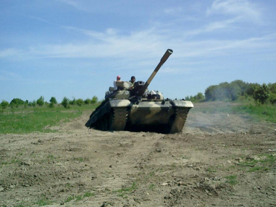 Řízení tréninkové verze bojového tanku VT-55